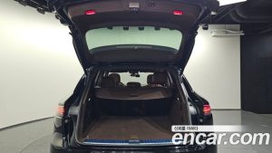 Porsche Cayenne 3.0 2022 года из Южной Кореи