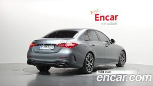 Mercedes-Benz C-Class C300 4MATIC AMG Line 2023 года из Южной Кореи