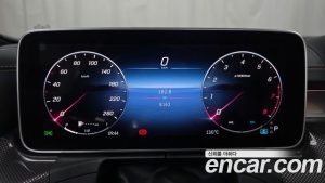 Mercedes-Benz C-Class C300 4MATIC AMG Line 2023 года из Южной Кореи