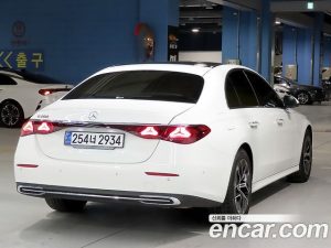 Mercedes-Benz E-Class E200 Avantgarde 2024 года из Южной Кореи