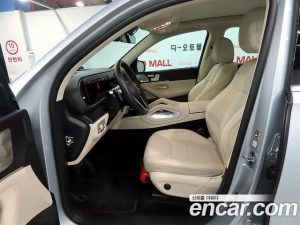 Mercedes-Benz GLE-Class GLE300d 4MATIC 2025 года из Южной Кореи
