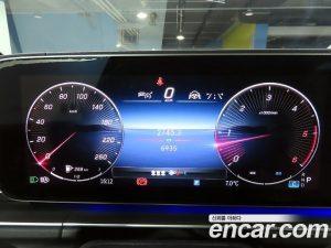 Mercedes-Benz GLE-Class GLE300d 4MATIC 2025 года из Южной Кореи
