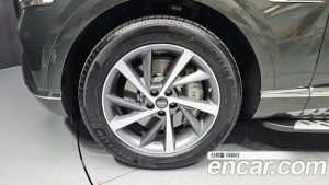 Genesis GV80 2.5T Бензин AWD 2024 года из Южной Кореи