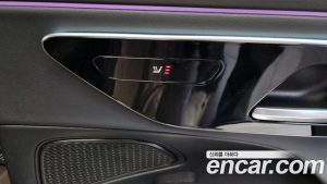 Mercedes-Benz E-Class E200 Avantgarde 2025 года из Южной Кореи