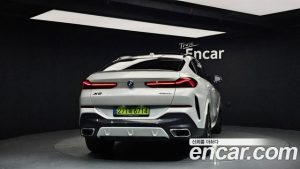 BMW X6 xDrive40i M Sport 2025 года из Южной Кореи