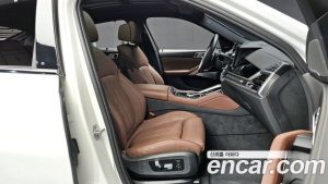BMW X6 xDrive40i M Sport 2025 года из Южной Кореи