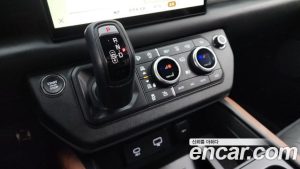 Land Rover Defender 90 P400 X 2024 года из Южной Кореи