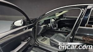 Kia K5 1.6 Turbo 2025 года из Южной Кореи