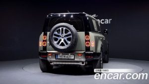 Land Rover Defender 110 P400 X 2024 года из Южной Кореи