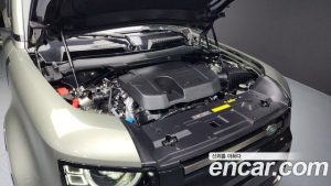 Land Rover Defender 110 P400 X 2024 года из Южной Кореи