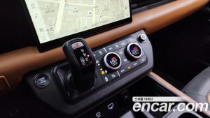 Land Rover Defender 110 P400 X 2024 года из Южной Кореи