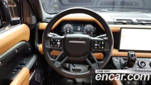 Land Rover Defender 110 P400 X 2024 года из Южной Кореи
