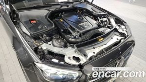 Mercedes-Benz E-Class E250 Avantgarde 2023 года из Южной Кореи