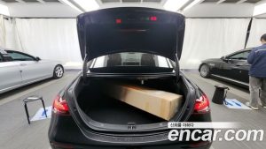 Mercedes-Benz E-Class E250 Avantgarde 2023 года из Южной Кореи