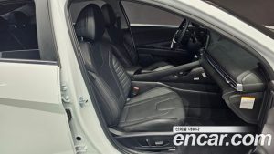 Hyundai AVANTE Inspiration 2025 года из Южной Кореи