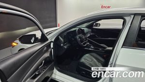 Hyundai AVANTE Inspiration 2025 года из Южной Кореи