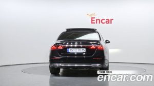Mercedes-Benz E-Class E300 4MATIC Exclusive 2024 года из Южной Кореи