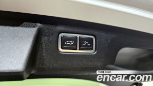 Kia Sorento HEV 1.6 2WD 2024 года из Южной Кореи