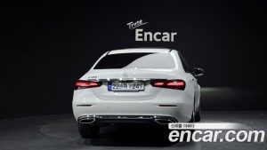 Mercedes-Benz E-Class E250 Exclusive 2023 года из Южной Кореи