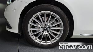 Mercedes-Benz E-Class E250 Exclusive 2023 года из Южной Кореи