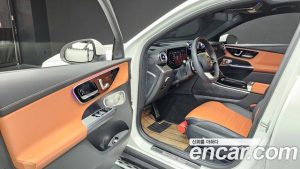 Mercedes-Benz GLC-Class GLC300 4MATIC AMG Line 2025 года из Южной Кореи