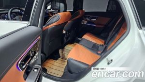 Mercedes-Benz GLC-Class GLC300 4MATIC AMG Line 2025 года из Южной Кореи