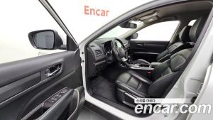 Renault-KoreaSamsung QM6 2.0 GDe LE Signature 2WD 2023 года из Южной Кореи