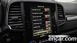 Renault-KoreaSamsung QM6 2.0 GDe LE Signature 2WD 2023 года из Южной Кореи