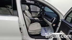 Kia Sorento HEV 1.6 2WD 2024 года из Южной Кореи