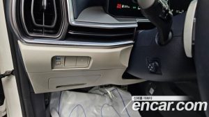 Kia Sorento HEV 1.6 2WD 2024 года из Южной Кореи