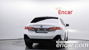 BMW 5-Series 530i xDrive M Sport 2024 года из Южной Кореи