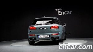 Mini Clubman Untold Edition 2024 года из Южной Кореи