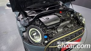 Mini Clubman Untold Edition 2024 года из Южной Кореи