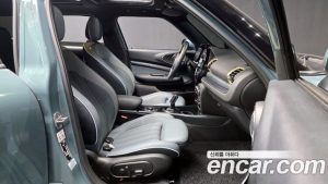 Mini Clubman Untold Edition 2024 года из Южной Кореи