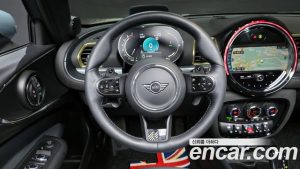 Mini Clubman Untold Edition 2024 года из Южной Кореи