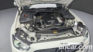 Mercedes-Benz E-Class E250 AMG Line 2023 года из Южной Кореи