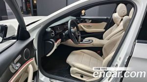 Mercedes-Benz E-Class E250 AMG Line 2023 года из Южной Кореи