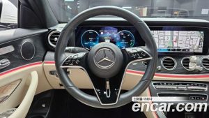 Mercedes-Benz E-Class E250 AMG Line 2023 года из Южной Кореи