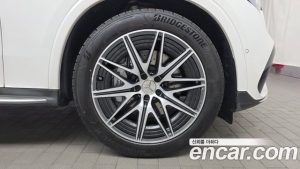 Mercedes-Benz GLC-Class AMG GLC43 4MATIC 2025 года из Южной Кореи