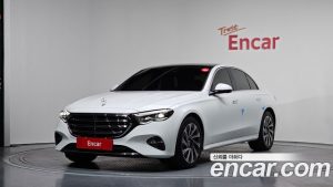 Mercedes-Benz E-Class E300 4MATIC Exclusive 2025 года из Южной Кореи