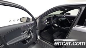 Mercedes-Benz A-Class A220 HATCHBACK 2024 года из Южной Кореи