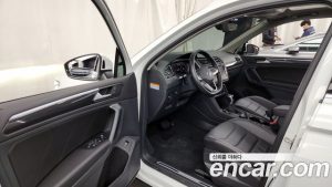 Volkswagen Tiguan 2.0 TDI 4 Prestige 2023 года из Южной Кореи