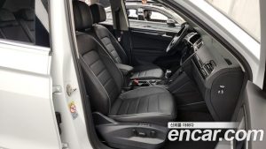 Volkswagen Tiguan 2.0 TDI 4 Prestige 2023 года из Южной Кореи