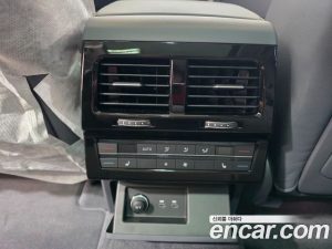 Volkswagen Touareg 3.0 TDI Prestige 2026 года из Южной Кореи