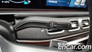 Mercedes-Benz GLS-Class GLS450 4MATIC 2025 года из Южной Кореи