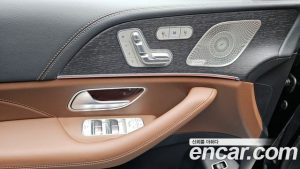 Mercedes-Benz GLS-Class GLS450 4MATIC 2025 года из Южной Кореи