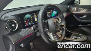 Mercedes-Benz E-Class E350 4MATIC AMG Line 2023 года из Южной Кореи