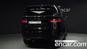Land Rover Discovery P360 Dynamic HSE 2024 года из Южной Кореи