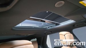 Land Rover Discovery P360 Dynamic HSE 2024 года из Южной Кореи
