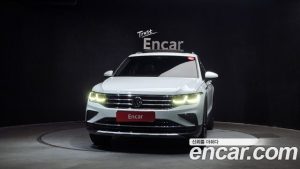 Volkswagen Tiguan 2.0 TDI 4 Prestige 2023 года из Южной Кореи